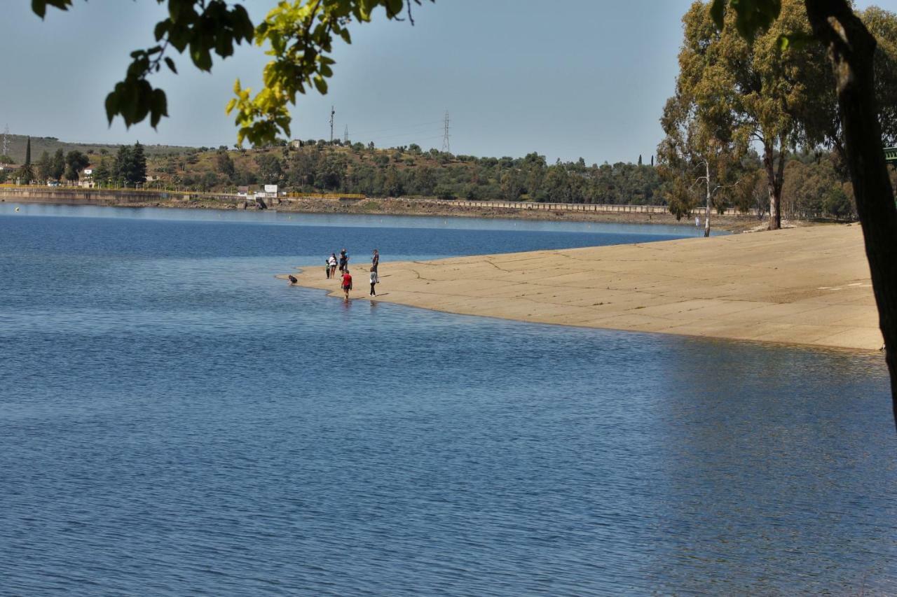 Apartamentos Embalse De Orellana Orellana La Vieja Exterior foto