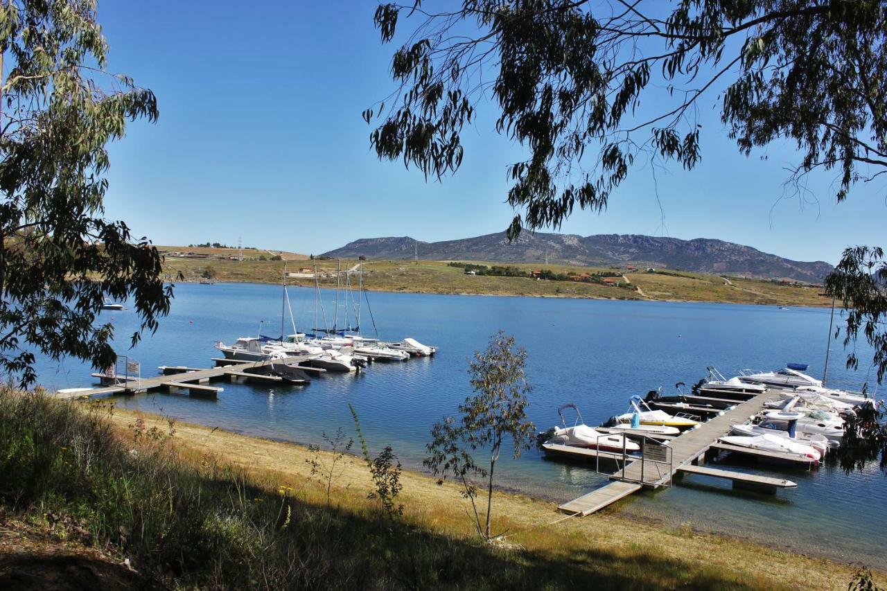 Apartamentos Embalse De Orellana Orellana La Vieja Exterior foto